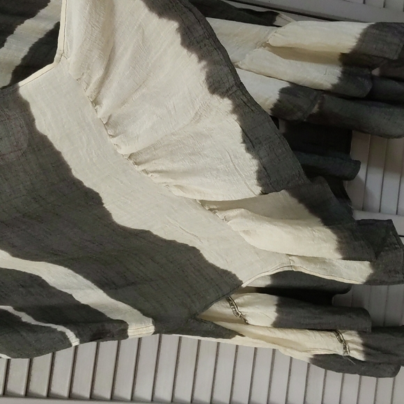 Umgee Tie Dye Ruffle Kimono - Picture 3 of 7